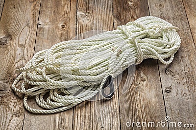 Coiled anchor rope