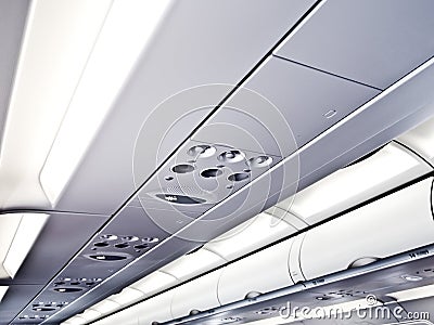 Commercial airplane ceiling