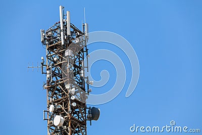 Communication tower