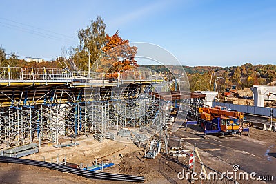 Construction of the railway viaduct