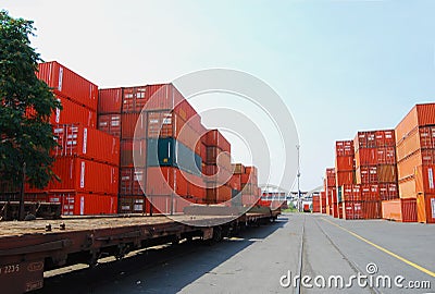 Container and freight (goods) train