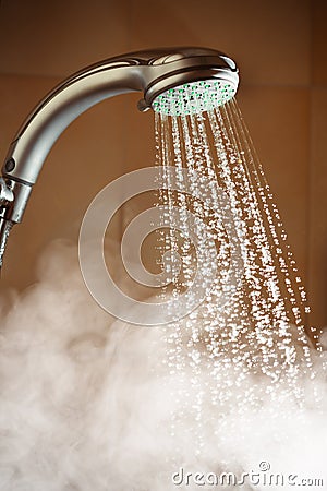 Contrast shower with flowing water