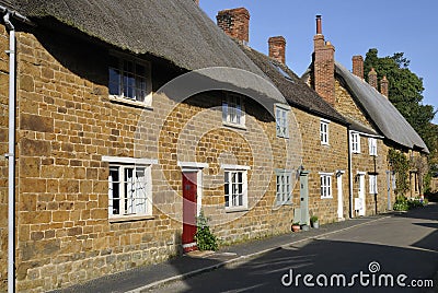 Cotswold Stone Thatched Cottages