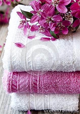 Cotton Spa Towels with Flowers