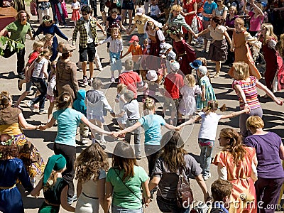 Crowd of people dancing during the Festival