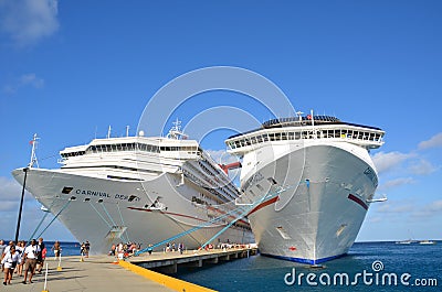 Cruise ship port Grand Turk