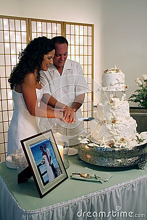 Cutting the Wedding Cake