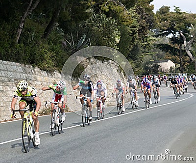 Cycle race from Milano to San Remo 2011