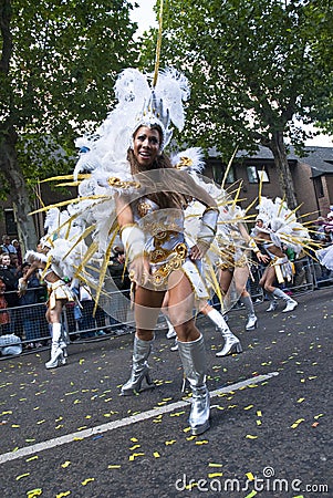 Dancer from the Paraiso School of Samba float