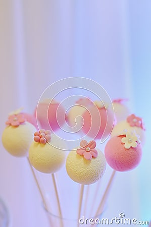 Delicious white and pink cake pops