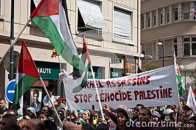 Demonstration for peace between Israel and Palestine, against the Israeli bombing in Gaza