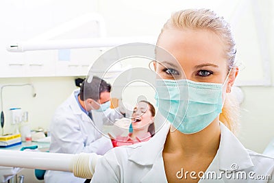 Dental assistant