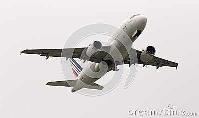 Departing Air France Airbus A319-111 aircraft