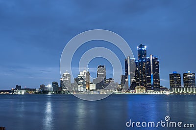 Detroit michigan skyline