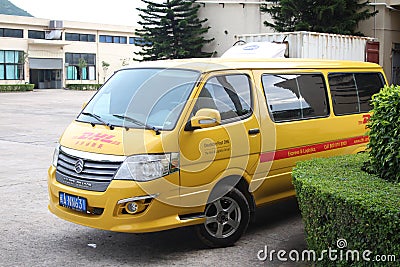 DHL Delivery Car