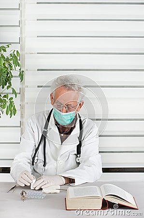 Doctor with mask