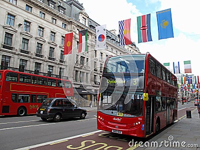 Double decker bus in Regent street