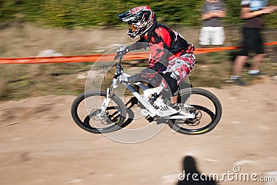 Downhill competition - motion blur