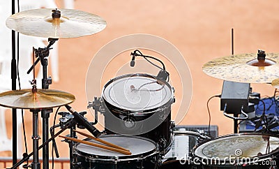 Drum set