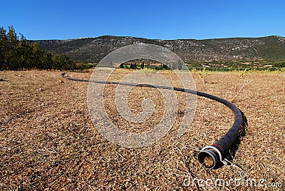 Dry water pipe