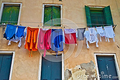 Drying clothes in Venice