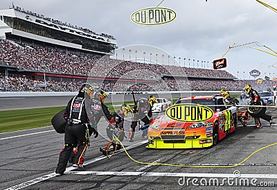 DuPont Pit Stop NASCAR Sprint Cup Series