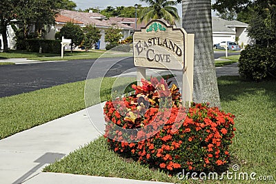 Eastland Cove Neighborhood Sign