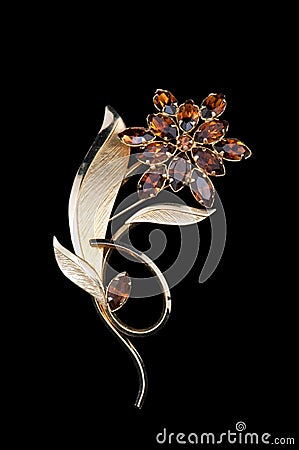 Elegant vintage flower brooch