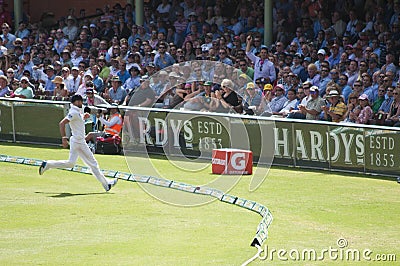 English fielder unable to save a boundary