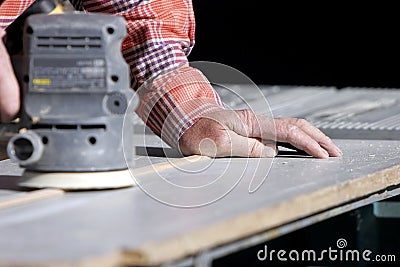 Experienced Hand & Power Sander