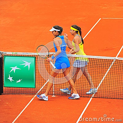 Fair play - Sorana Cirstea and Ana Ivanovic