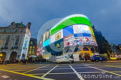 Famous Piccadilly Circus in London