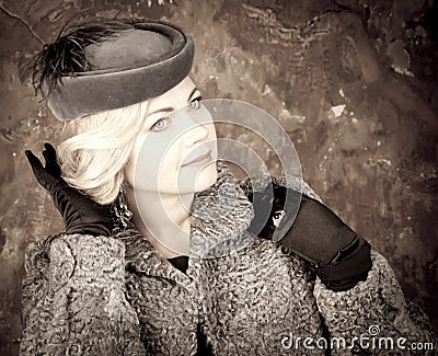 Fashion Woman Portrait. Vintage Style. Retro Glamour Girl.