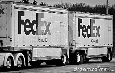 FEDEX GROUND PUP TRAILERS in GRAY SCALE