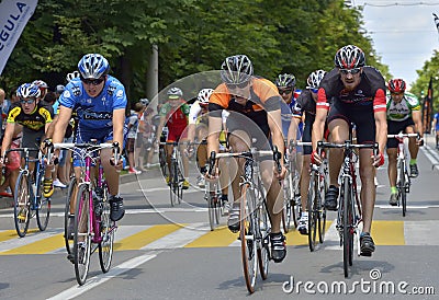 Finish scene, with the sprint winners of one race, in Road Grand Prix event, a high-speed circuit race