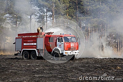 The fire truck extinguishes a fire