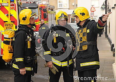 Firefighters briefing