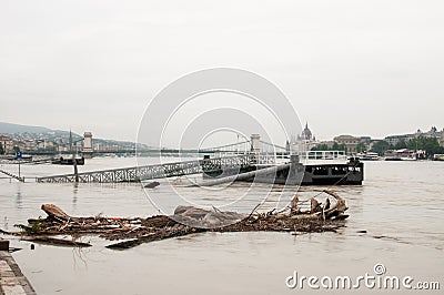 Flotsam and Boat Launch, Budapest