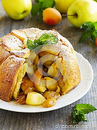 French bread Apple pie with apples