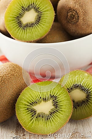 Fresh Organic Green Kiwi