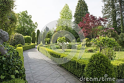 Garden path