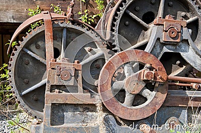 Gears steam powered train