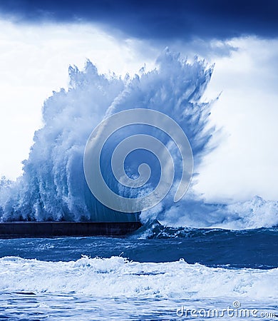 Giant waves