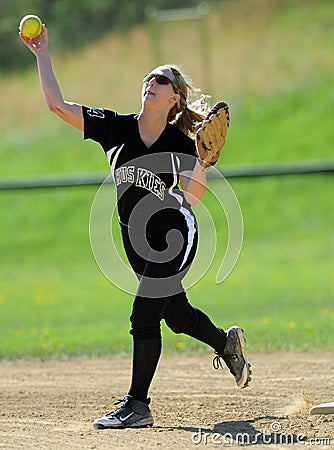 Girls softball - throwing from the infield