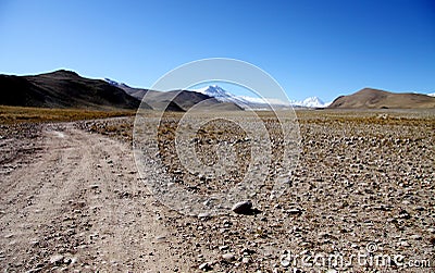 Gravel road to mountain everest