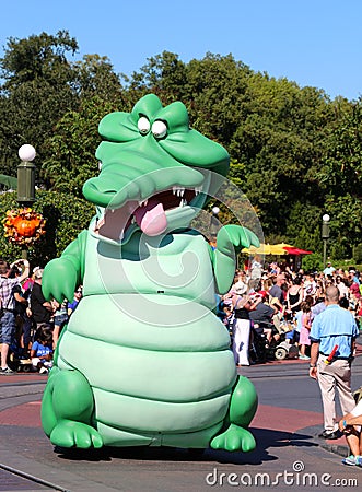 Green Dragon character at Disneyworld