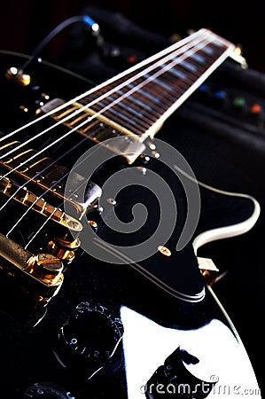 Uma guitarra personalizada de Epiphone Les Paul.