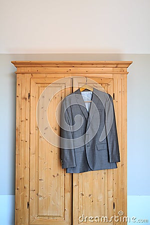 Hanging suit