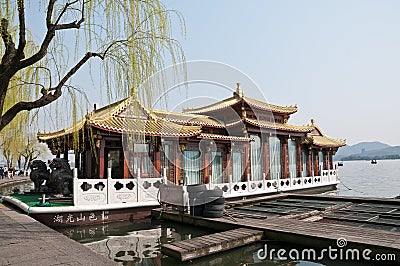 Hangzhou west lake cruise
