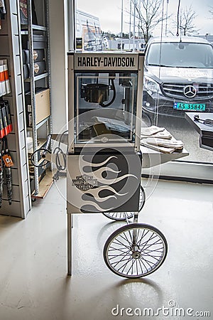 Harley-Davidson, popcorn machine